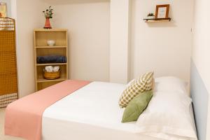 Postel nebo postele na pokoji v ubytování Hospedaje Aldana - Apartamento AMAL zona centro