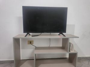 Et tv og/eller underholdning på Alojamiento Taibor + 12 billeder