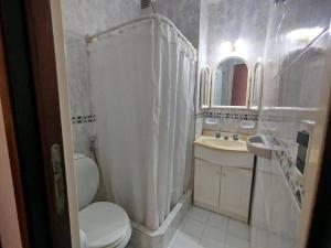 Et badeværelse på CENTRO- 32 y 2 - HERMOSA VISTA frente al mar