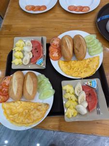 Jídlo v hotelu nebo okolí