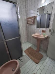 Koupelna v ubytování Casa no Centro Livramento - Rivera perto Freeshop + 7 fotografií