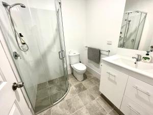 Ένα μπάνιο στο Glen Iris Gem D +10 φωτογραφίες