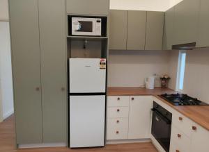 Φωτογραφία από το άλμπουμ του The Glan Devon Tiny Retreat 