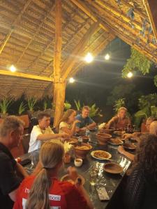 Gæster der bor på The Shalom Resort & Restaurant