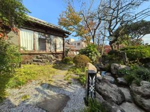 Vườn quanh 新別府荘