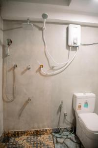 Koupelna v ubytování Hiriketiya First In Rest + 41 fotografií