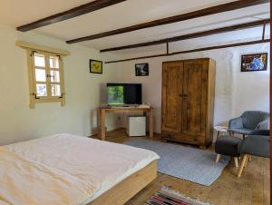 Et tv og/eller underholdning på The Village Cottage