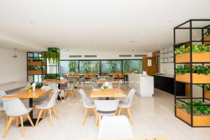 Restaurace v ubytování Fourium Pattaya Hotel and Serviced Residence