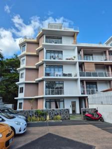 Το κτήριο όπου στεγάζεται  το διαμέρισμα