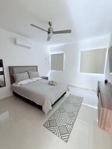 Postel nebo postele na pokoji v ubytování Casa Honeybun + 12 fotografií