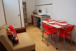 Køkken eller tekøkken på CERRO AZUL Alojamiento - Mini 4 personas