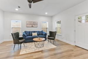 Billede fra billedgalleriet på Cozy Holiday Hideaway -Warm, Quiet & Private i Baton Rouge