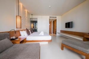 TV a/nebo společenská místnost v ubytování G Hua Hin Resort & Mall