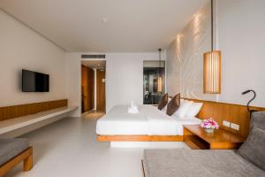 TV a/nebo společenská místnost v ubytování G Hua Hin Resort & Mall