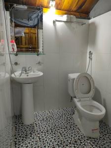 Gallery image of Homestay Sin Suối Hồ in Chi Sang