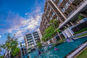 Bazén v ubytování G Hua Hin Resort & Mall nebo v jeho okolí