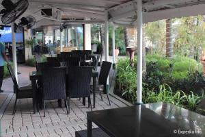 Restaurace v ubytování Moonbay Marina the Villas