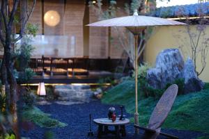 En have udenfor Dali Fanshe Tea Garden Inn + 95 billeder