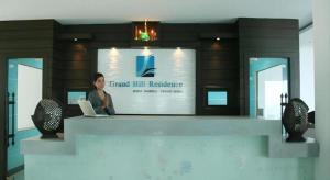 Vstupní hala nebo recepce v ubytování Grand Hill Residence + 98 fotografií