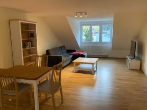 Et tv og/eller underholdning på Fewo Weitsicht