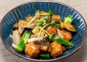 東京にあるホテルインターゲート東京 京橋の青い肉