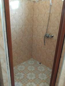 Phòng tắm tại Cascade Retreat +22 ảnh