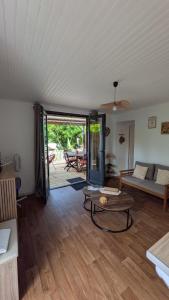 Un lugar para sentarse en Ti Kaz chez Anita et Bruno F3 proches des plus belles plages sud de la Martinique