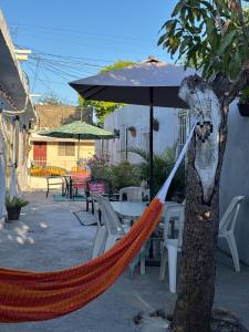 Ảnh trong thư viện ảnh của Apartment #3 for 4 WiFi-centric-consulate ở Matamoros