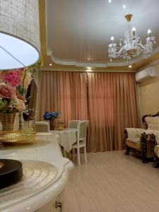 Posezení v ubytování 3 Rooms of the Sun + 115 fotografií