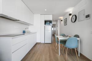 Kuchyň nebo kuchyňský kout v ubytování Taliarte Clavellinas