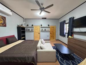 Nhà bếp/bếp nhỏ tại SaensukStay