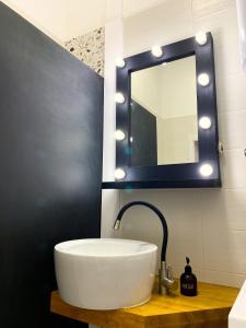 Et badeværelse på Kyiv Scandi Apartment + 12 billeder