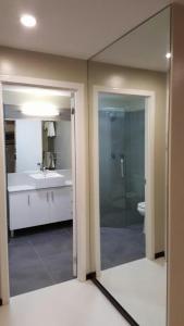 Ένα μπάνιο στο Insel Fehmarn Hotel