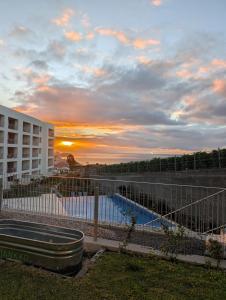 Swimmingpoolen hos eller tæt på Oceanfront Bliss - Atlantico residences