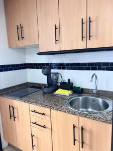 Køkken eller tekøkken på Apartamento-Estudio en la Playa + 15 billeder