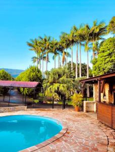 Bazén v ubytování VILLA LYSE - Gîte de France nebo v jeho okolí