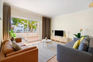 Et tv og/eller underholdning på 1H Apt Narciso