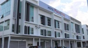 Το κτήριο όπου στεγάζεται  το ξενοδοχείο +49 φωτογραφίες