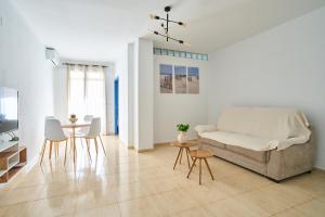 Et opholdsområde på Apartamentos Venta Lanuza, El Campello