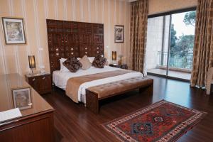 Postel nebo postele na pokoji v ubytování Chtaura Park Hotel + 20 fotografií