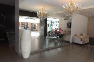 Khu vực ghế ngồi tại Hotel Ojos Del Rio