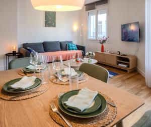 TV a/nebo společenská místnost v ubytování Le Sable & Sauge - Saint Nazaire centre ville