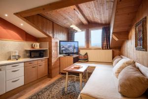 Η κουζίνα ή μικρή κουζίνα στο Ferienwohnung Dobner Schlössl