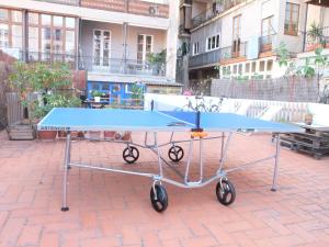Tenis stołowy w obiekcie Soul Backpackers Barcelona lub pobliżu