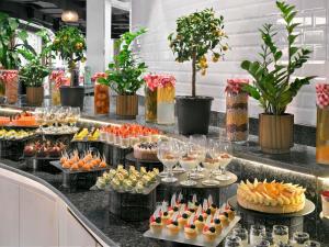 Φαγητό σε αυτό το ξενοδοχείο ή κάπου εκεί κοντά +195 φωτογραφίες