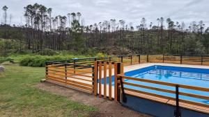 Swimmingpoolen hos eller tæt på La Insolente + 33 billeder