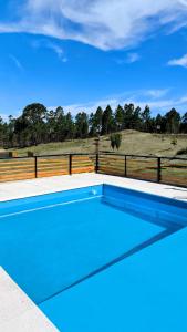 Swimmingpoolen hos eller tæt på La Insolente