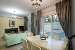 TV a/nebo společenská místnost v ubytování Doctor'S House by PosarelliVillas