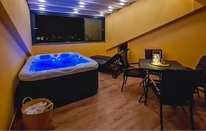 Khu vực ghế ngồi tại 2 Bedroom Nice Apartment In Rab +3 ảnh