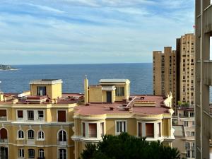 Nespecifikovaný výhled na moře nebo výhled na moře při pohledu z apartmánu